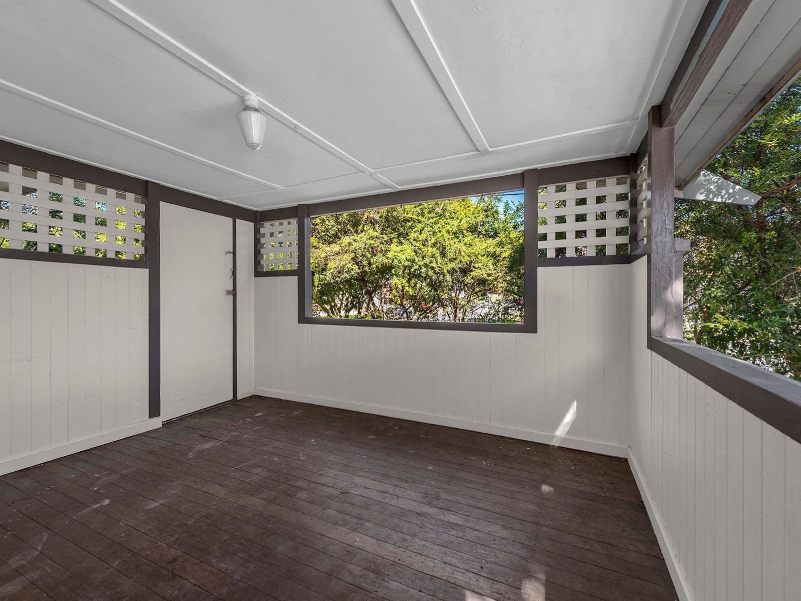 10 Victoria Terrace, Annerley QLD 4103, Annerley - Thumbnail 3