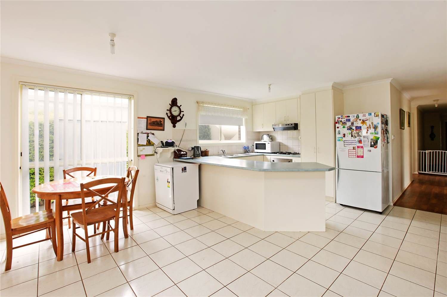 11 Blackbird Circuit, LARA VIC 3212, Lara - Thumbnail 2