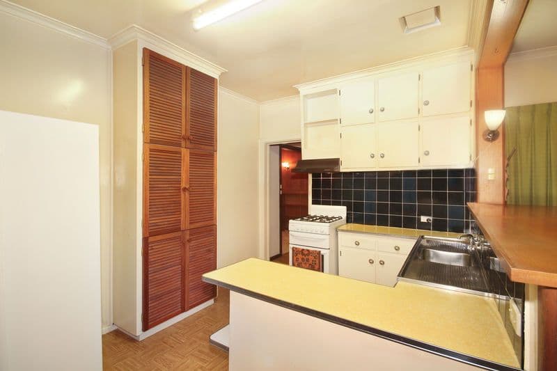 65 Orange Street, BENTLEIGH EAST VIC 3165, Bentleigh East - Thumbnail 4
