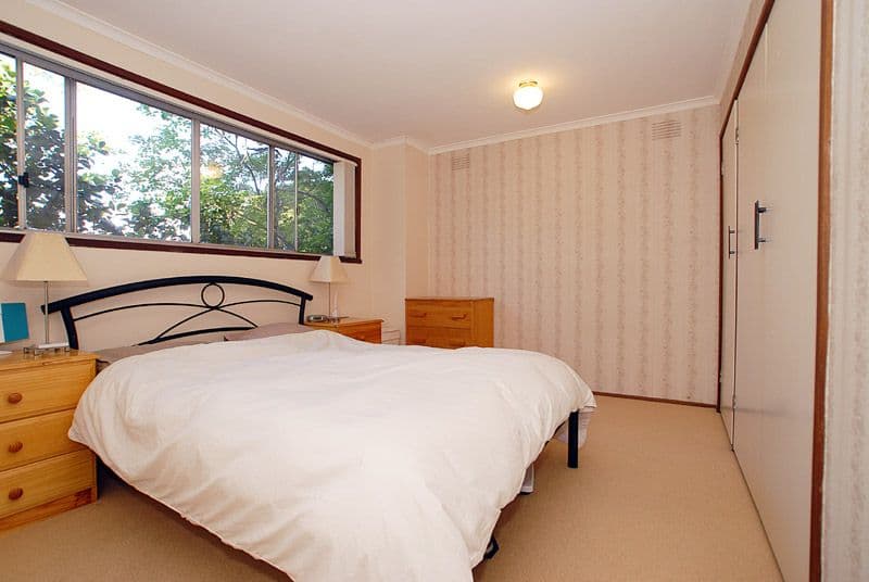 9 Hollyoak Court, FERNTREE GULLY VIC 3156, Ferntree Gully - Thumbnail 3