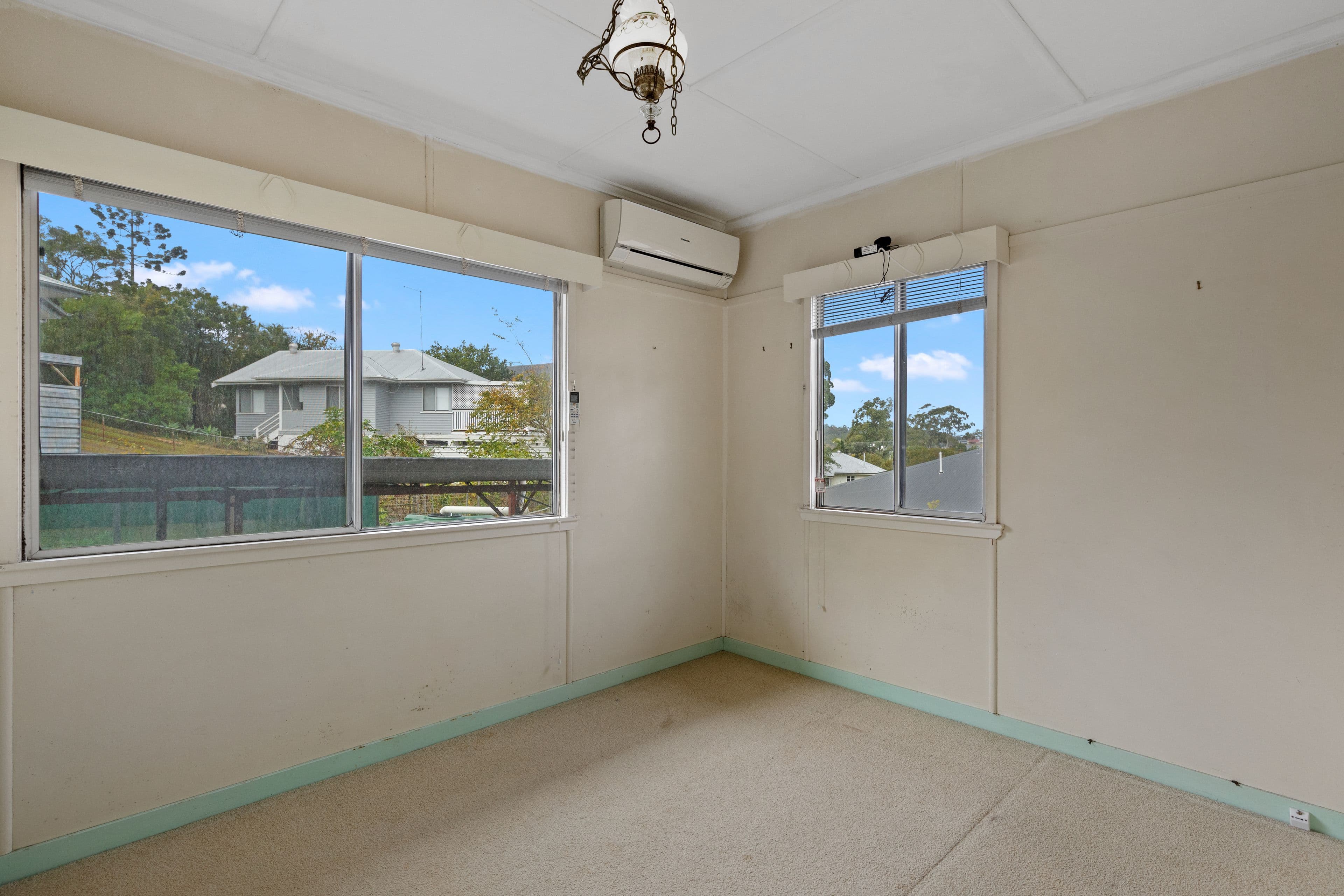1 Diamond Street, Holland Park QLD 4121, Holland Park - Thumbnail 3