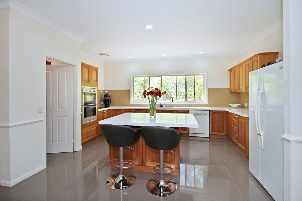 14 Raffles Court, MUDGEERABA QLD 4213, Mudgeeraba - Thumbnail 2