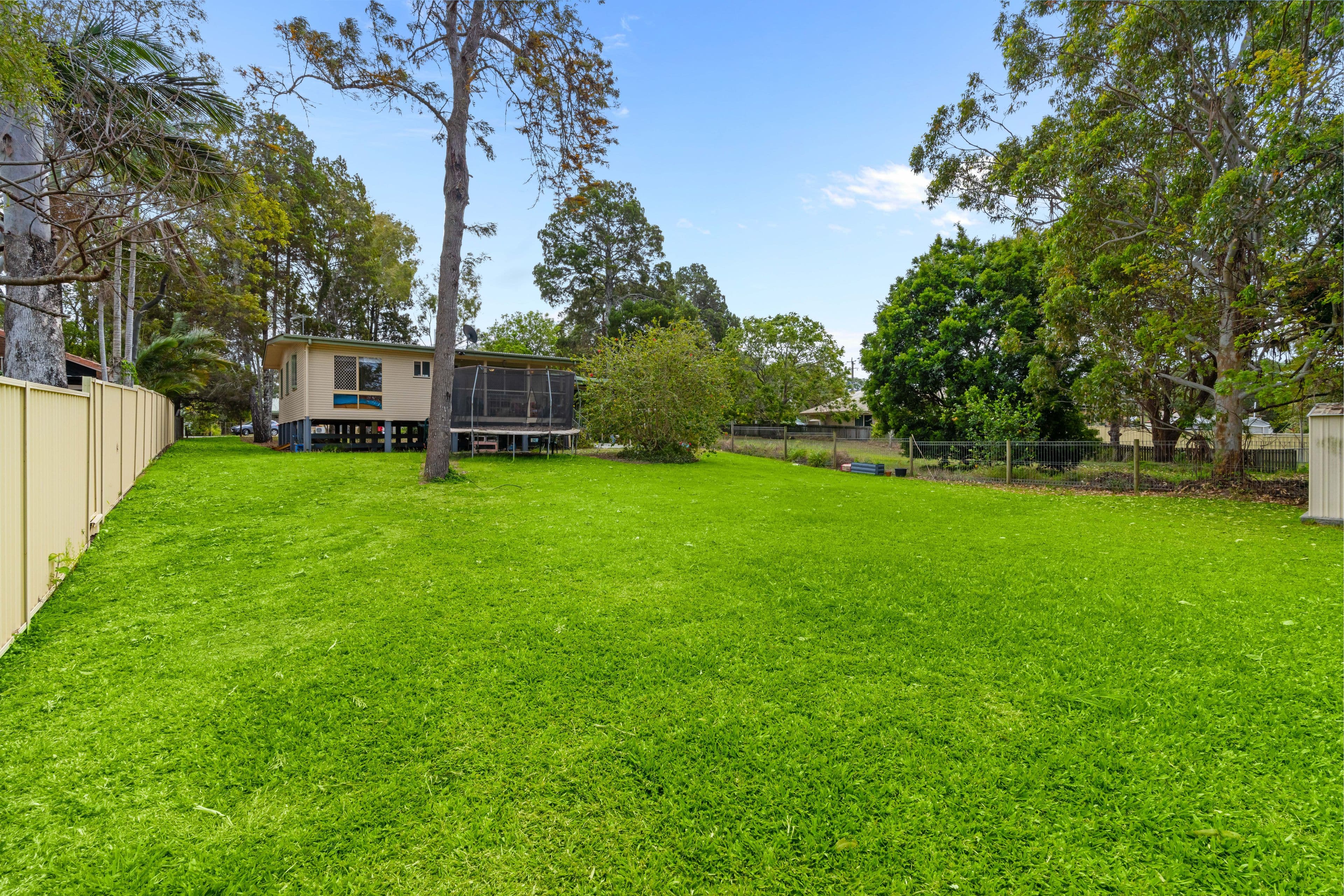 9 Bishop Road, Beachmere QLD 4510, Beachmere - Thumbnail 5