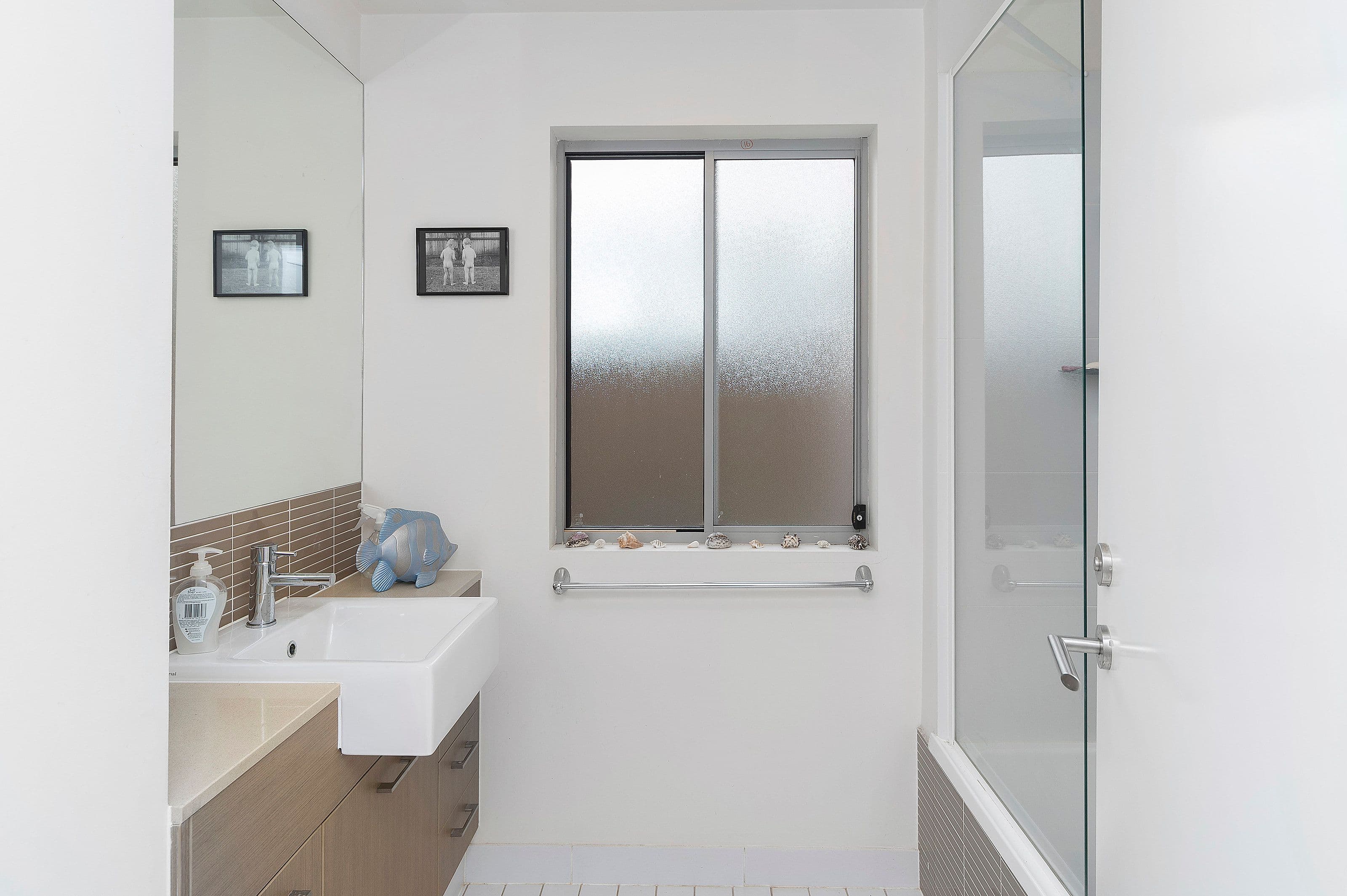 64-68 Sickle Avenue, Hope Island QLD 4212, Hope Island - Thumbnail 8