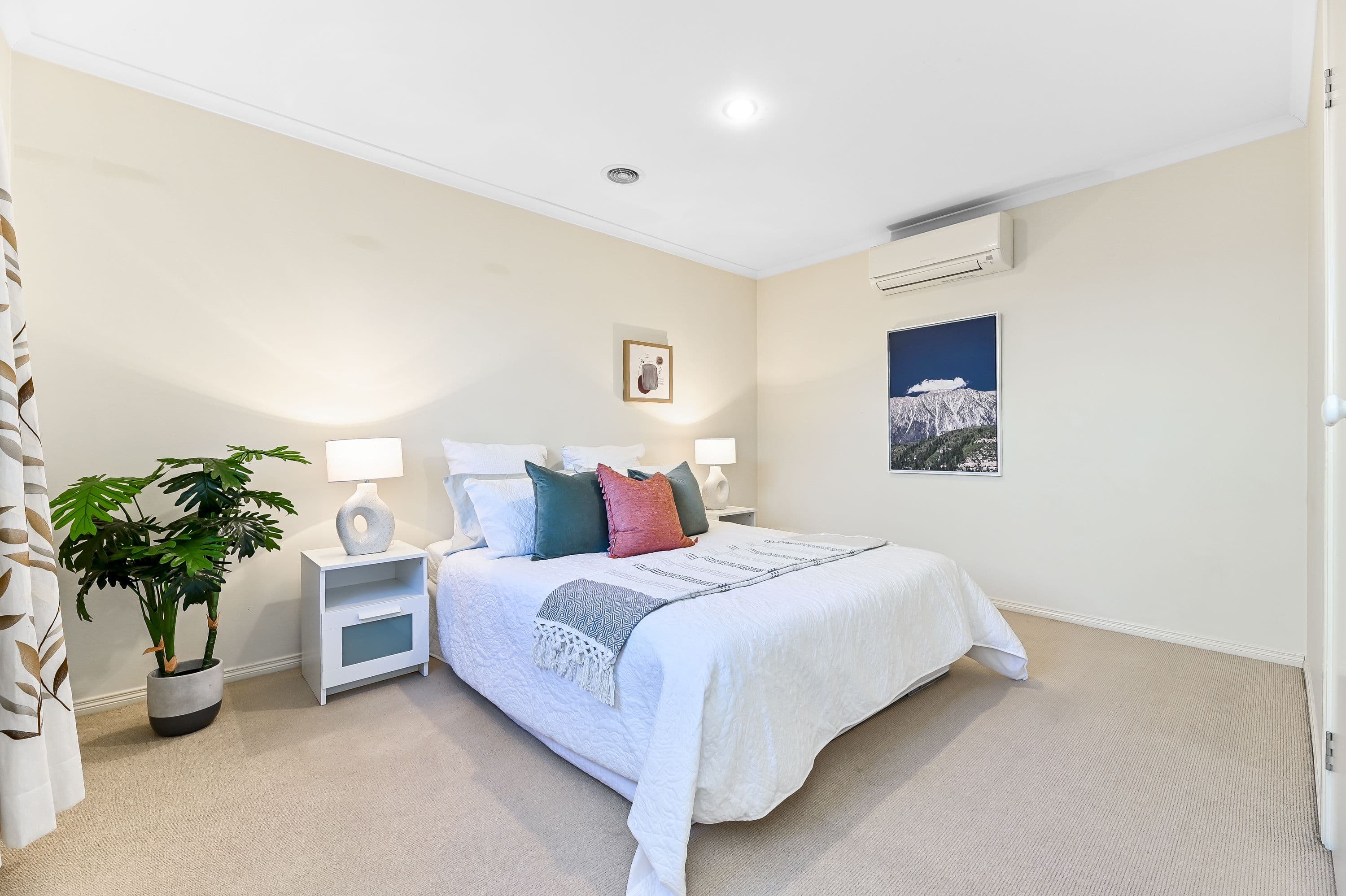 10 Tulloch Grove, Glen Waverley VIC 3150, Glen Waverley - Thumbnail 7