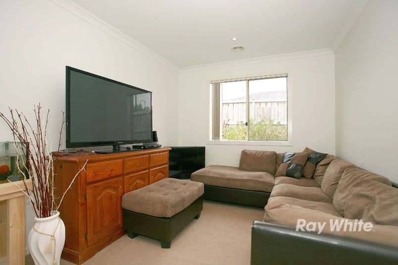 5 Greenview Court, CRANBOURNE NORTH VIC 3977, Cranbourne North - Thumbnail 7