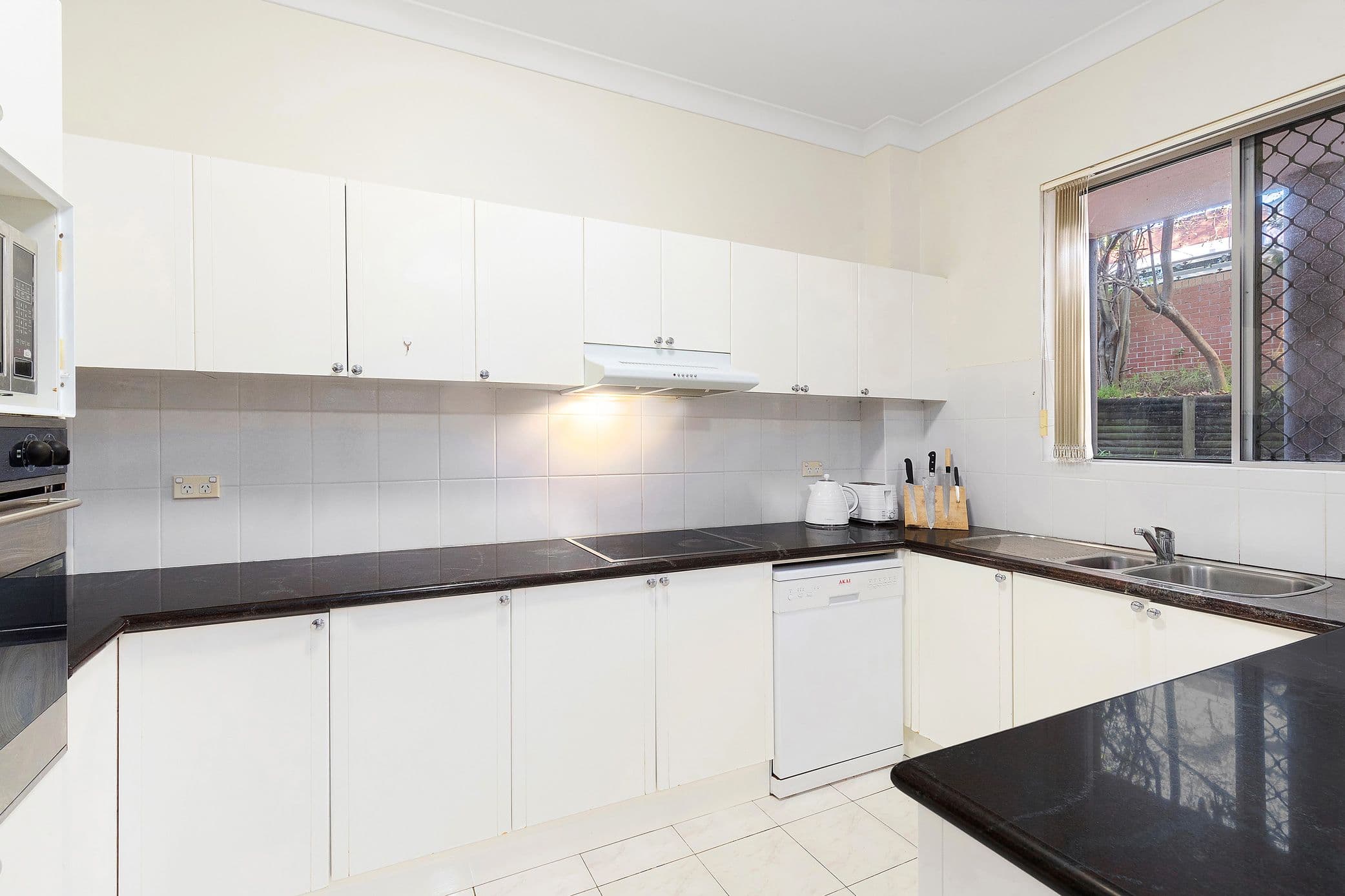 305 Victoria Avenue, Chatswood NSW 2067, Chatswood - Thumbnail 2