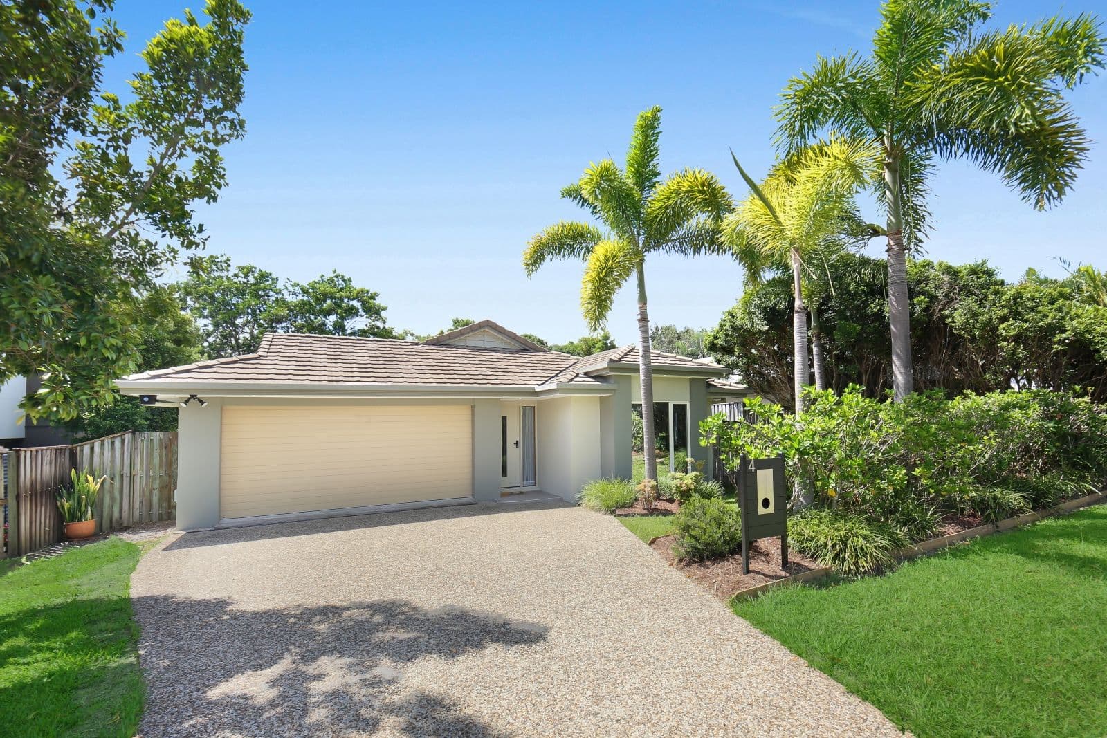 4 Twynam Mews, Pacific Pines QLD 4211, Pacific Pines - Image 1