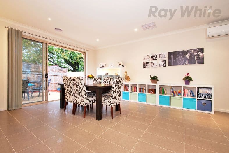 51 MOUNT VIEW Parade, CROYDON VIC 3136, Croydon - Thumbnail 4