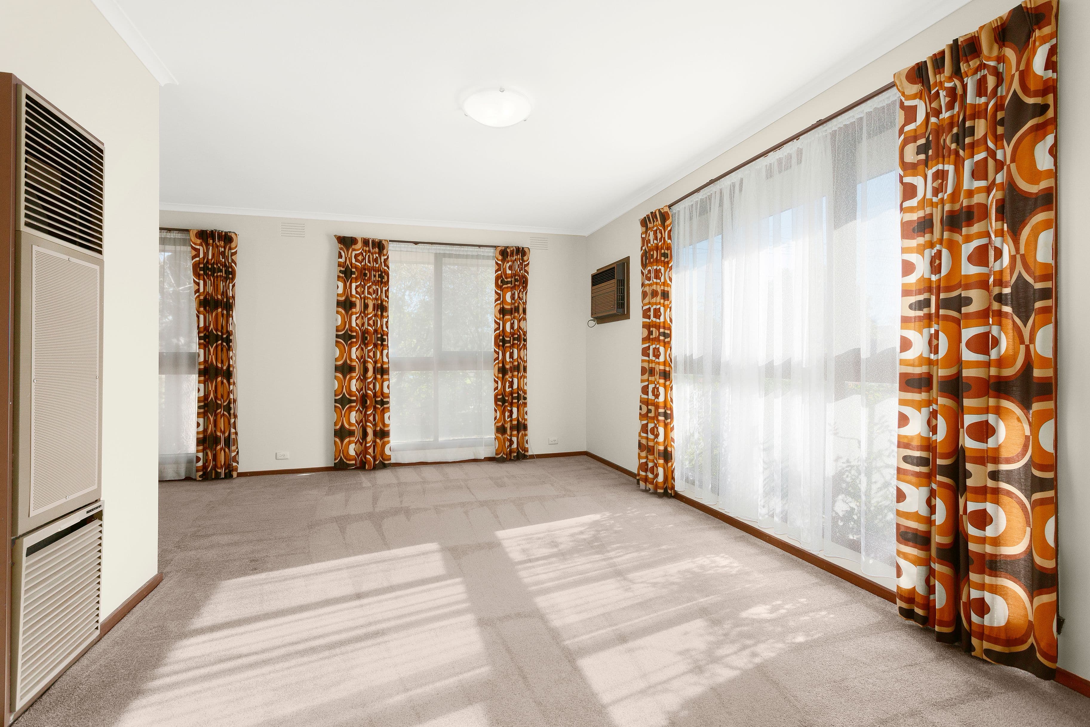 48 Hotham Street, Hughesdale VIC 3166, Hughesdale - Thumbnail 2