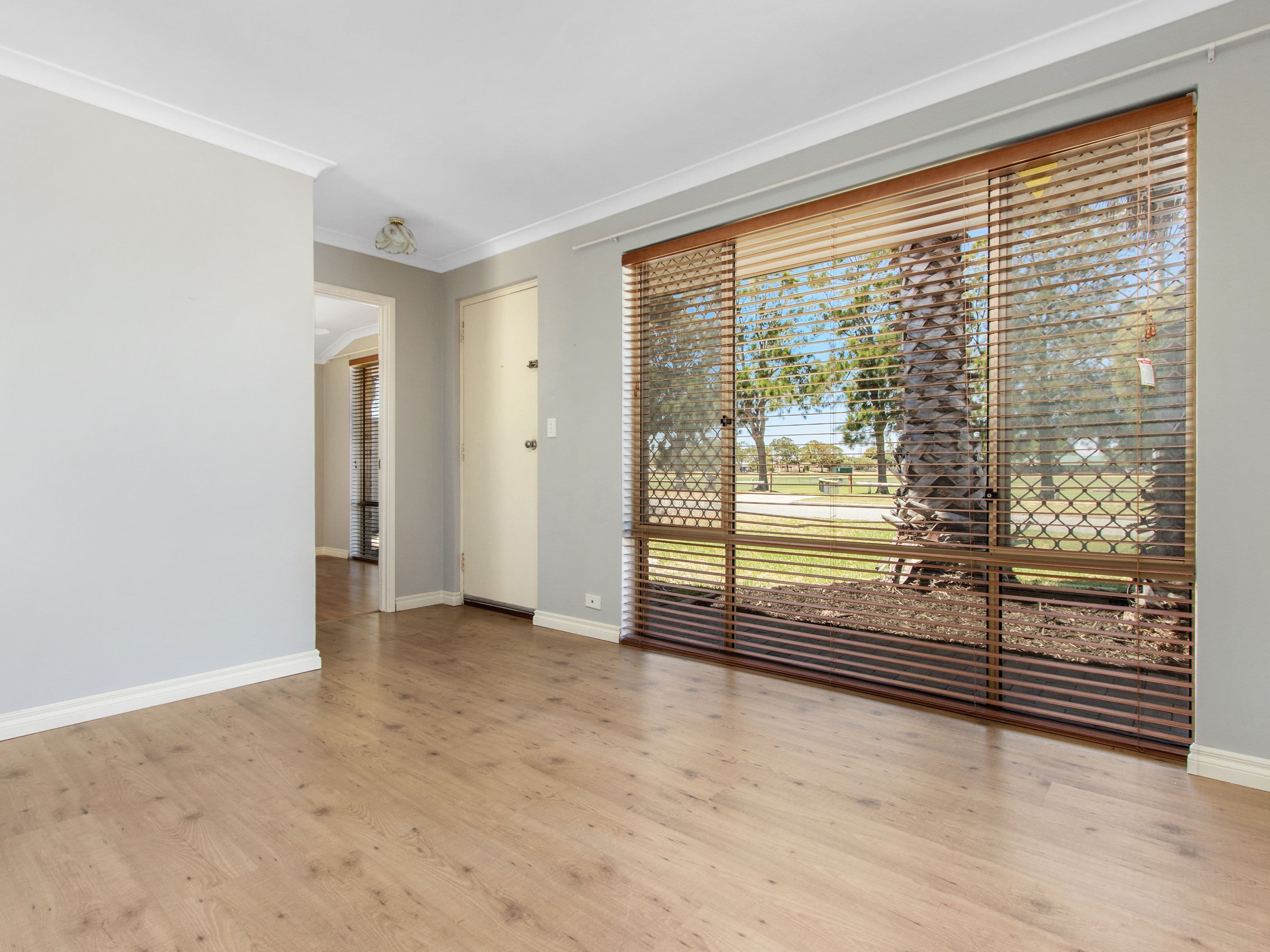 13 Helena Road, Cooloongup WA 6168, Cooloongup - Thumbnail 6