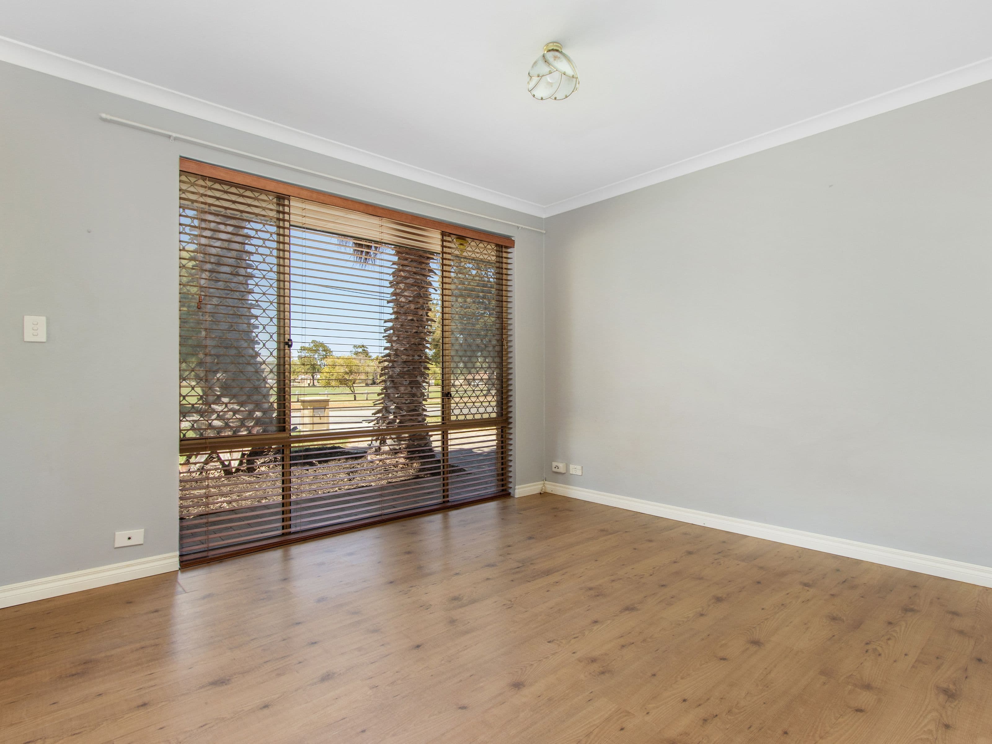 13 Helena Road, Cooloongup WA 6168, Cooloongup - Thumbnail 7