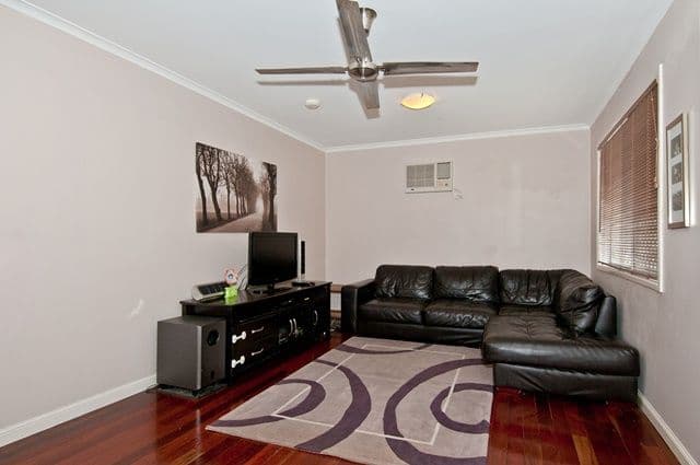 23 Augustus Street, KINGSTON QLD 4114, Kingston - Thumbnail 3