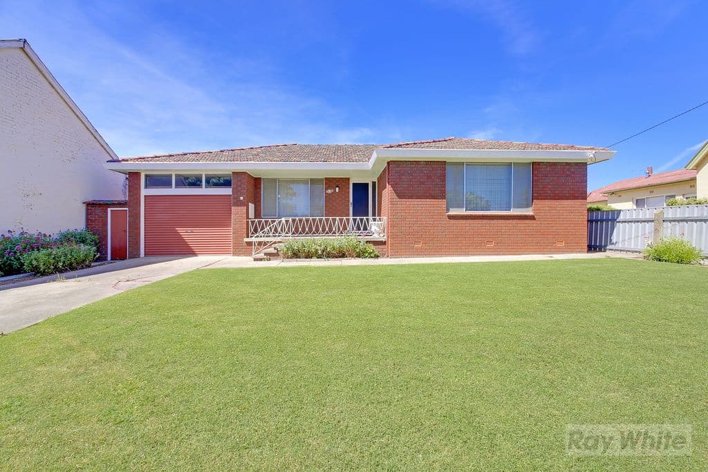 16 Ruby Street, Goulburn - Image 1