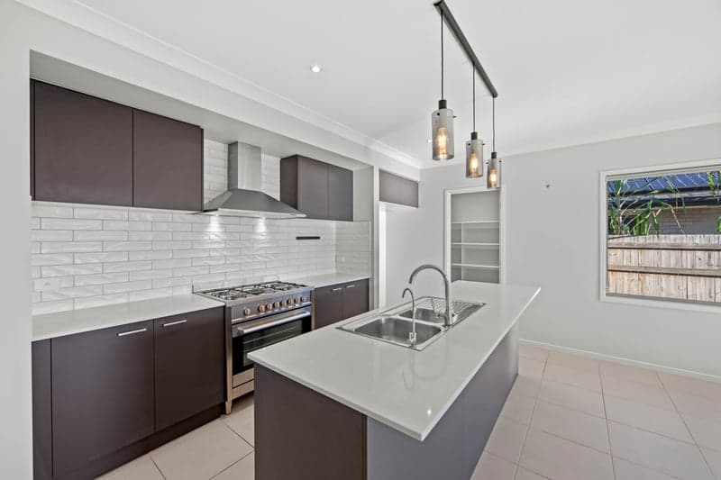 11 Mudlo Street, Yarrabilba - Thumbnail 3