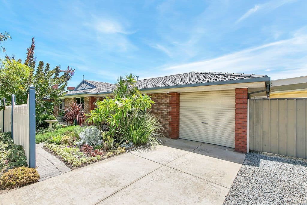 10 Glandore Avenue, Clovelly Park SA 5042, Clovelly Park - Image 1