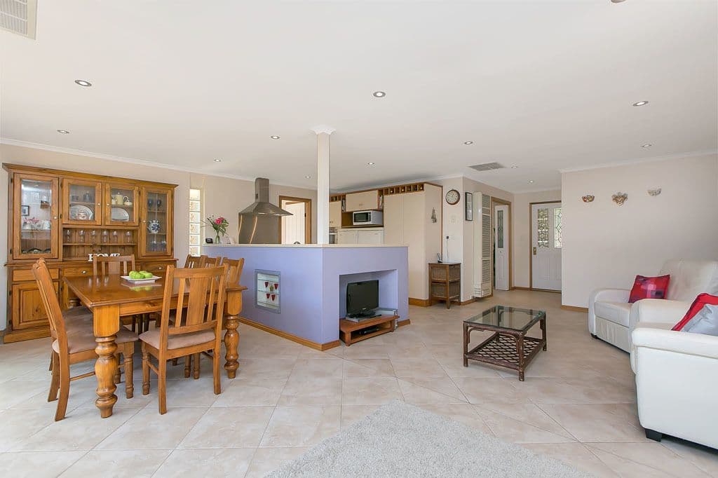 10 Glandore Avenue, Clovelly Park SA 5042, Clovelly Park - Thumbnail 6