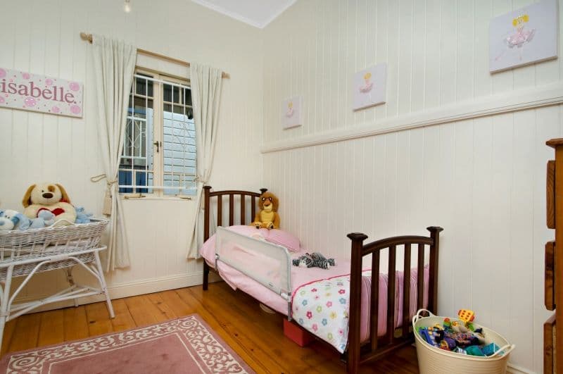 21 Dudley Street, BARDON QLD 4065, Bardon - Thumbnail 5