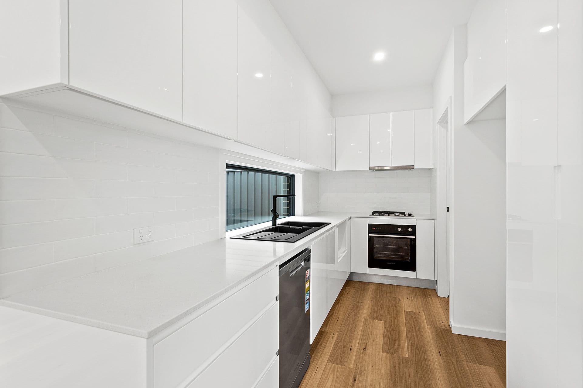 2/9 Reid Street, Shellharbour NSW 2529, Shellharbour - Thumbnail 3