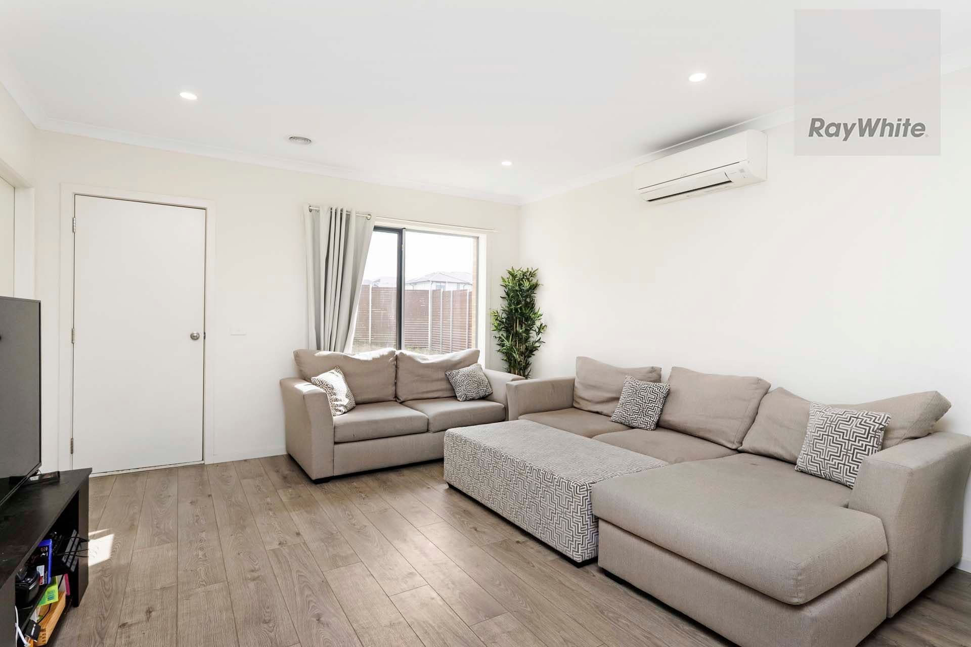2 Parkmore Crescent, Westmeadows VIC 3049, Westmeadows - Thumbnail 6