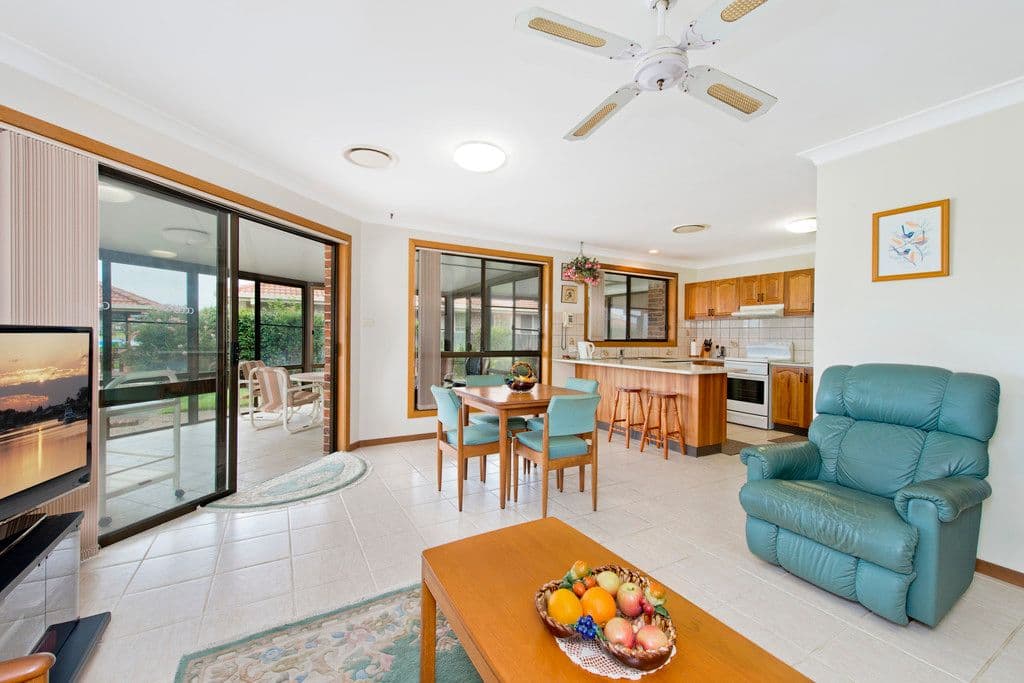 7 Laguna Place, Port Macquarie - Thumbnail 4
