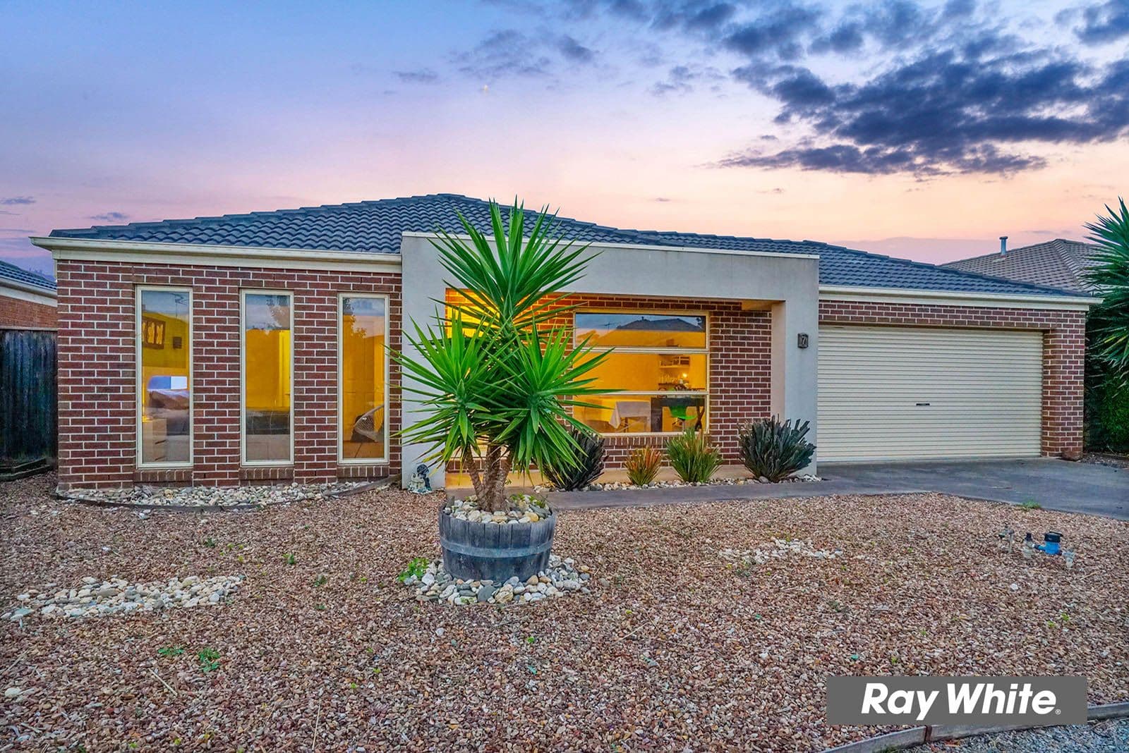 7 Rustic Way, Tarneit VIC 3029, Tarneit - Thumbnail 2