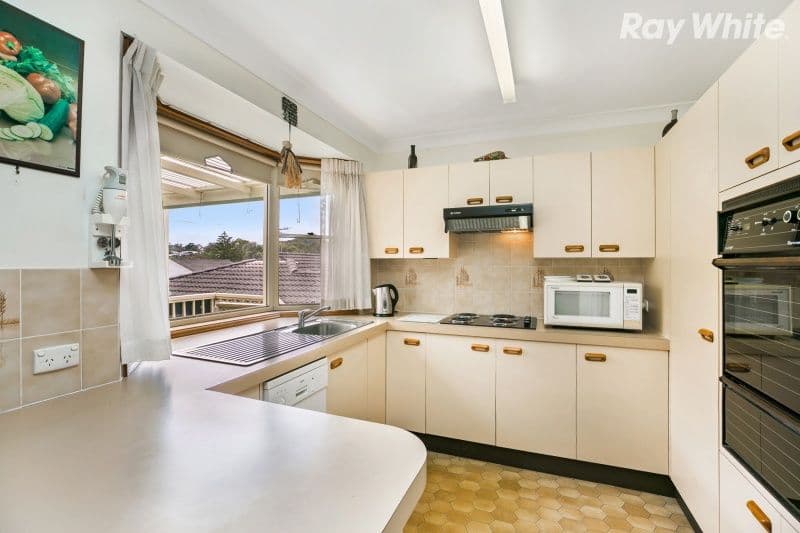 1 Rosemount Street, Saratoga - Thumbnail 4