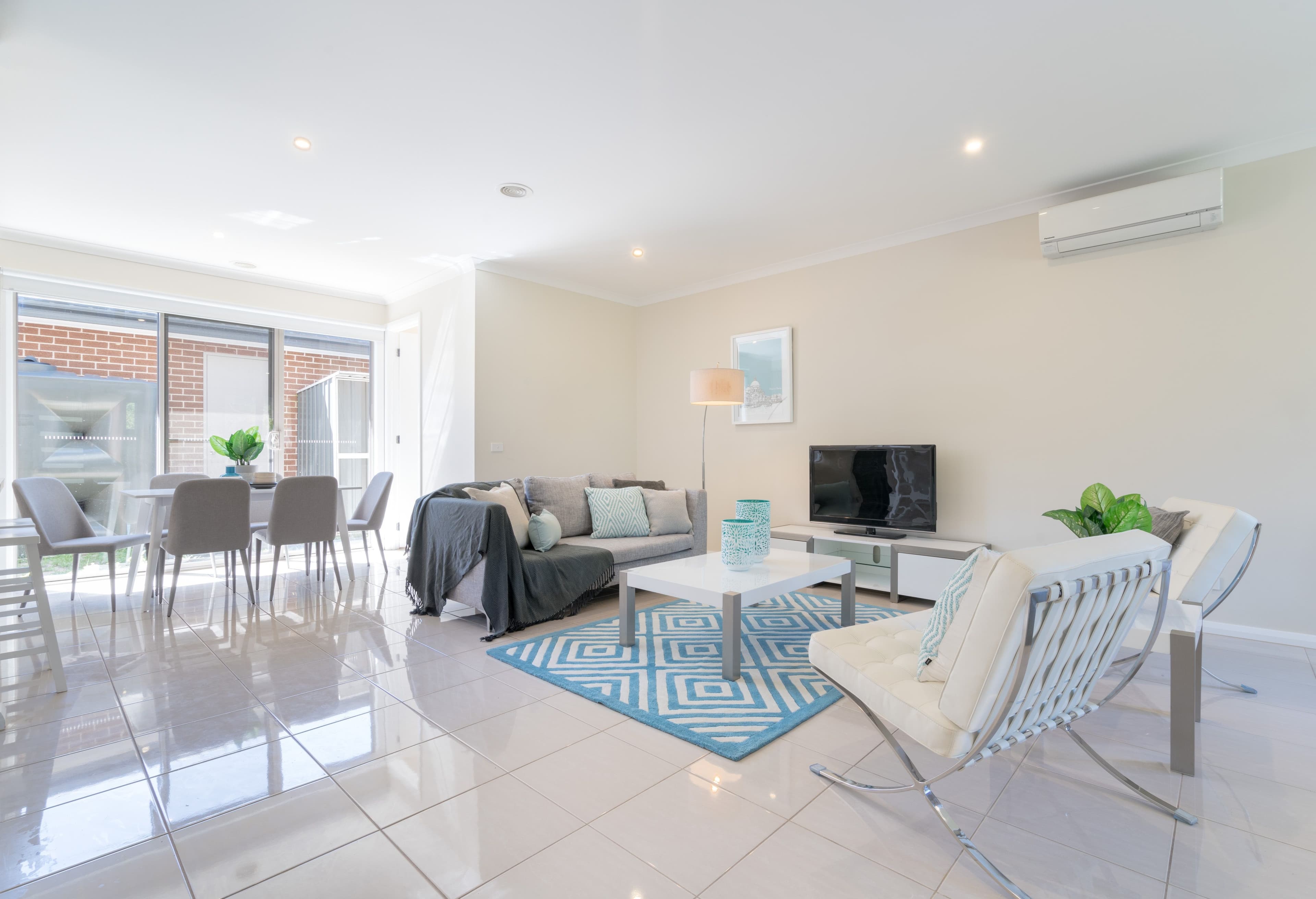 43 Main Road, Clayton South VIC 3169, Clayton South - Thumbnail 2