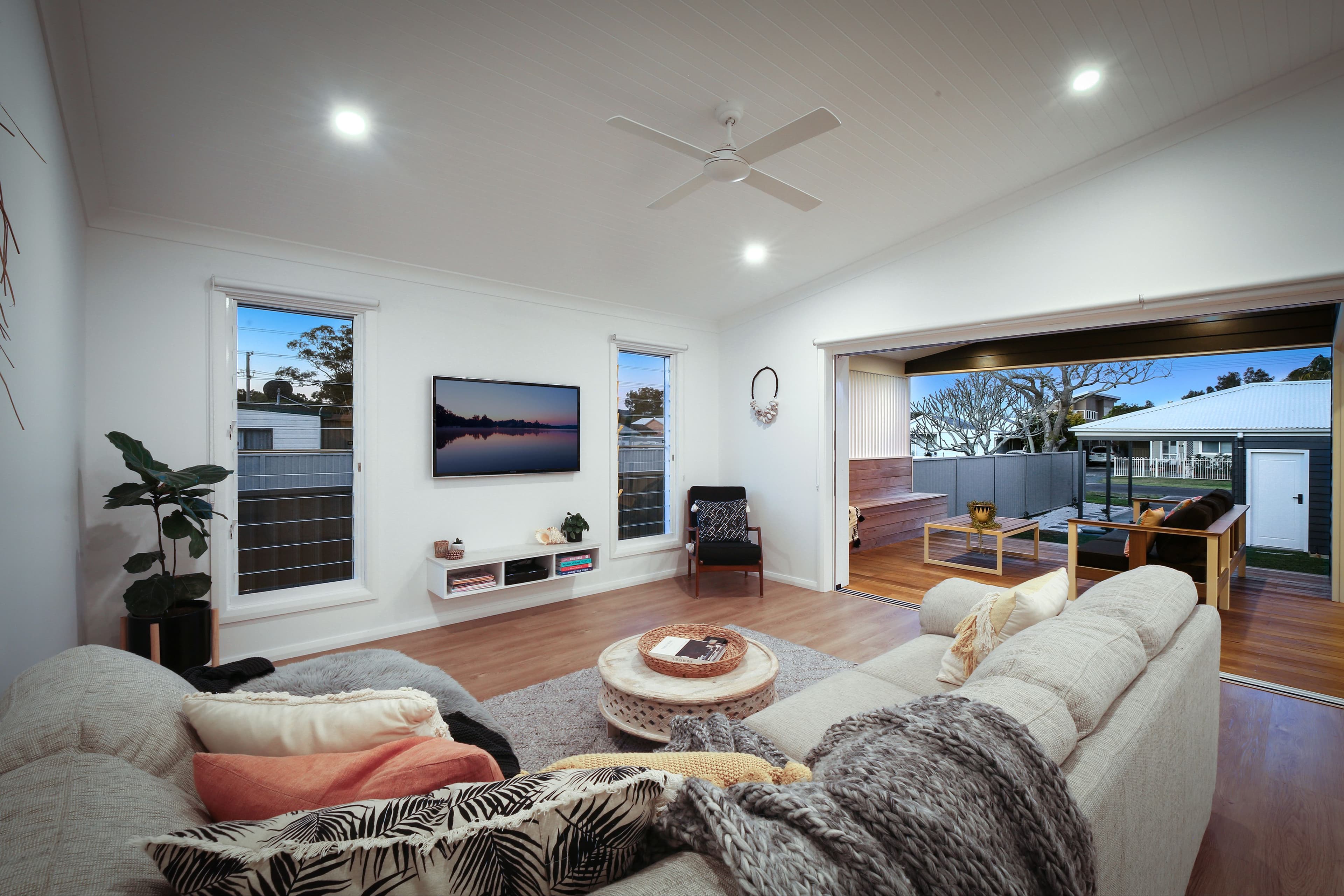 41 Davis Avenue, Davistown - Thumbnail 2