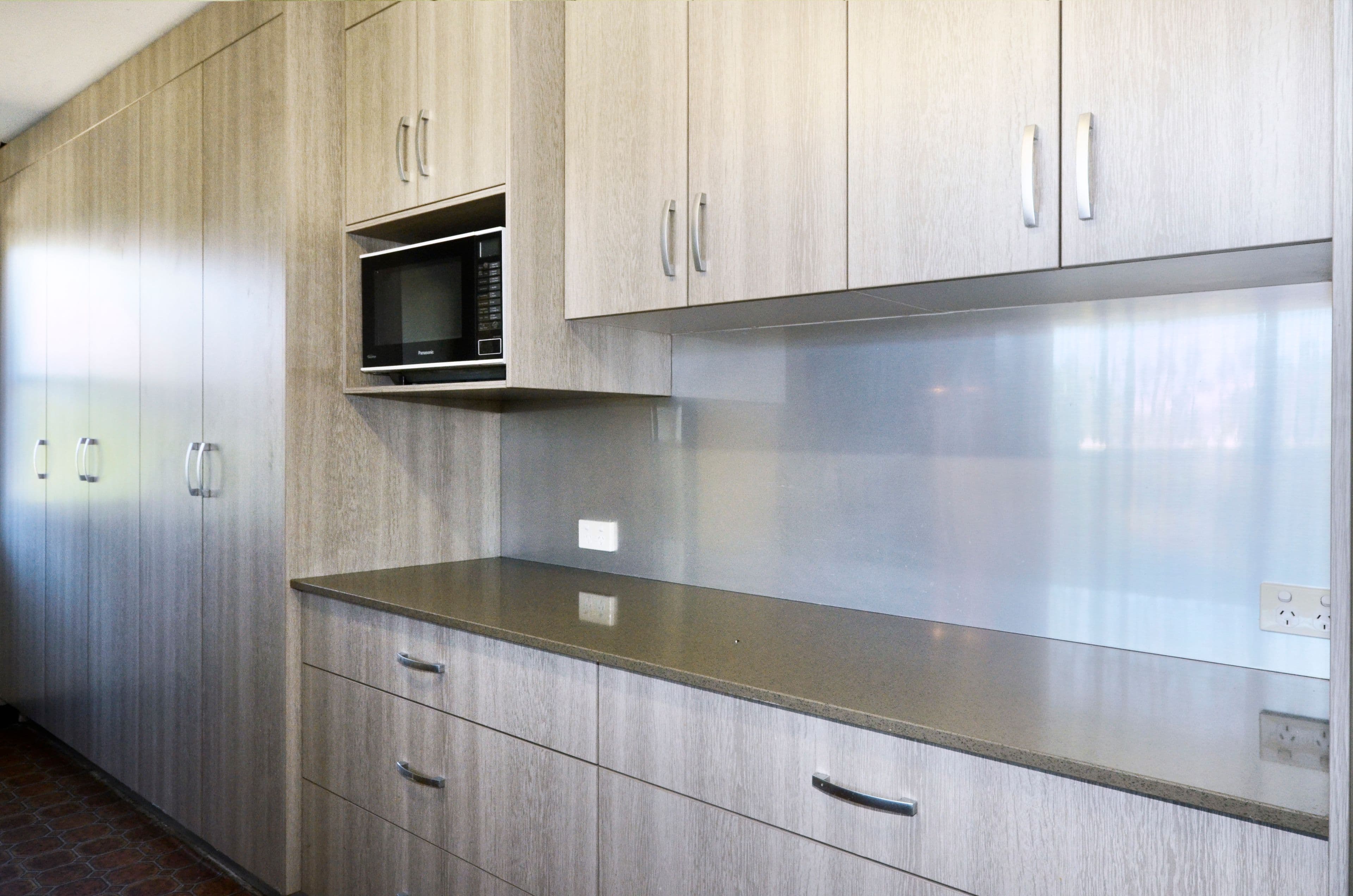 28 Woolein Crescent, Biloela QLD 4715, Biloela - Thumbnail 2