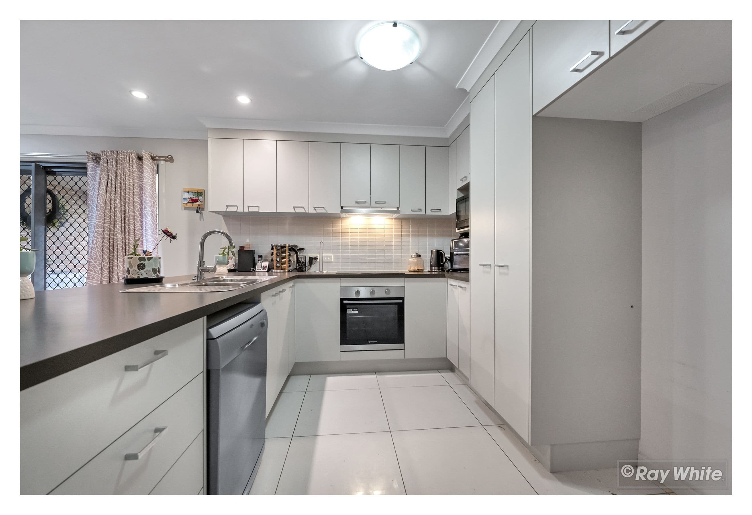 66 Jamie Crescent, Gracemere QLD 4702, Gracemere - Thumbnail 2