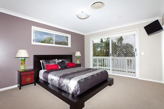 72  Dipper Drive, BURLEIGH WATERS QLD 4220, Burleigh Waters - Thumbnail 4