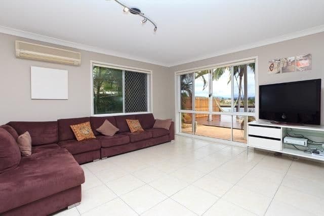 72  Dipper Drive, BURLEIGH WATERS QLD 4220, Burleigh Waters - Thumbnail 5