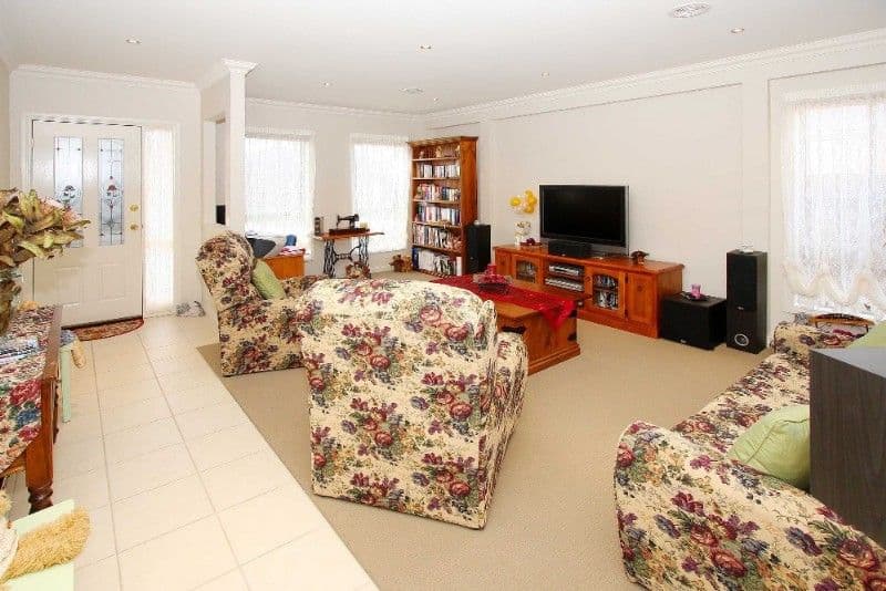 17 Paringa Avenue, SOUTH MORANG VIC 3752, South Morang - Thumbnail 3