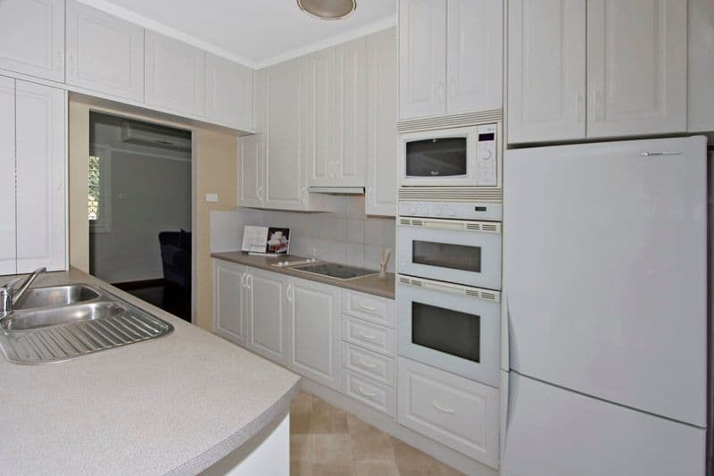 14 Wattle Road, JANNALI NSW 2226, Jannali - Thumbnail 3