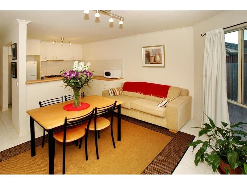 62 Elinda Place, RESERVOIR VIC 3073, Reservoir - Thumbnail 4