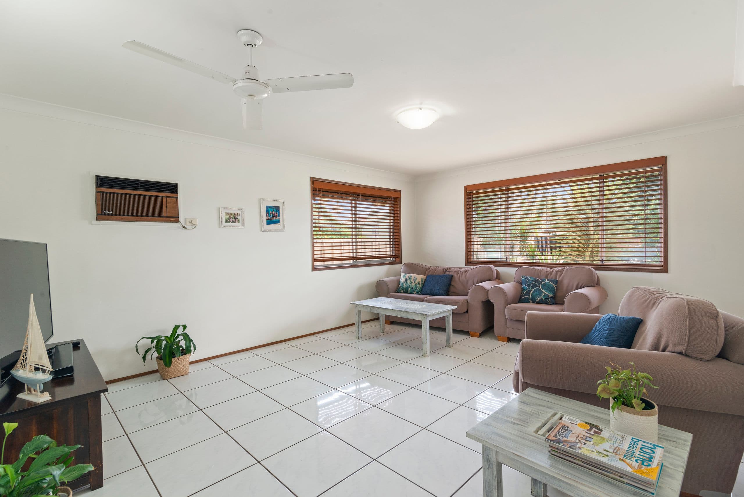 247 Mallawa Drive, Palm Beach QLD 4221, Palm Beach - Thumbnail 3
