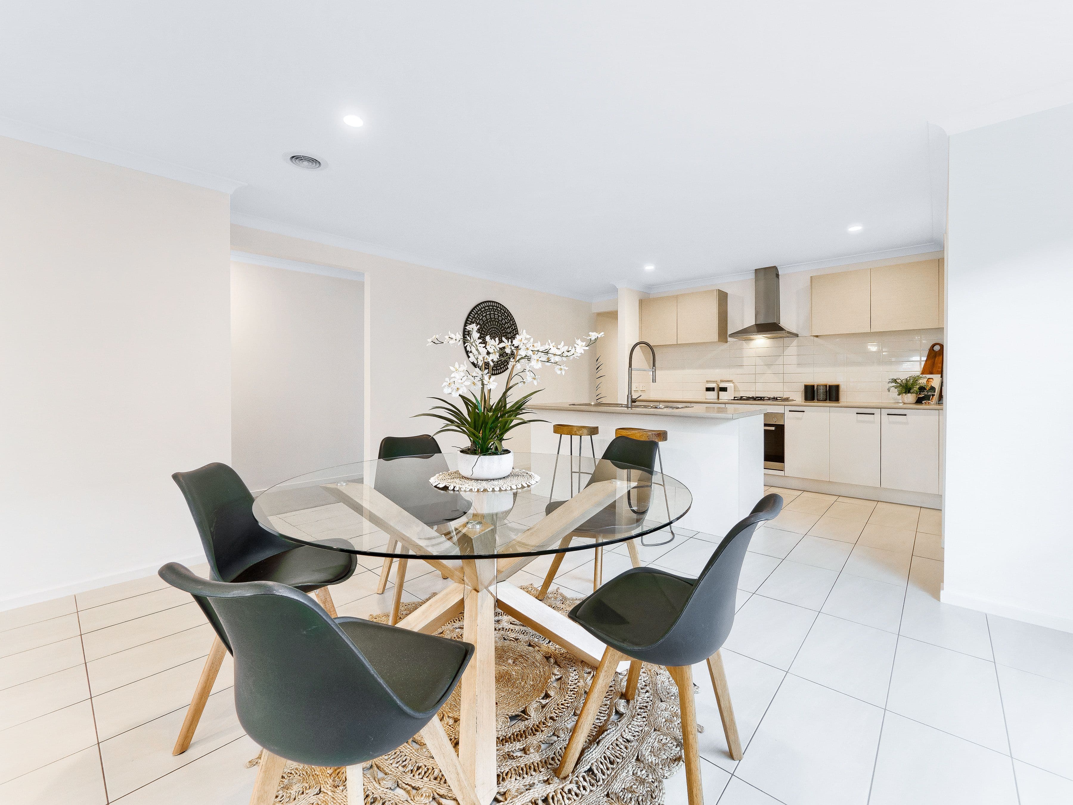 6 Sutton Rise, Cranbourne North VIC 3977, Cranbourne North - Thumbnail 6
