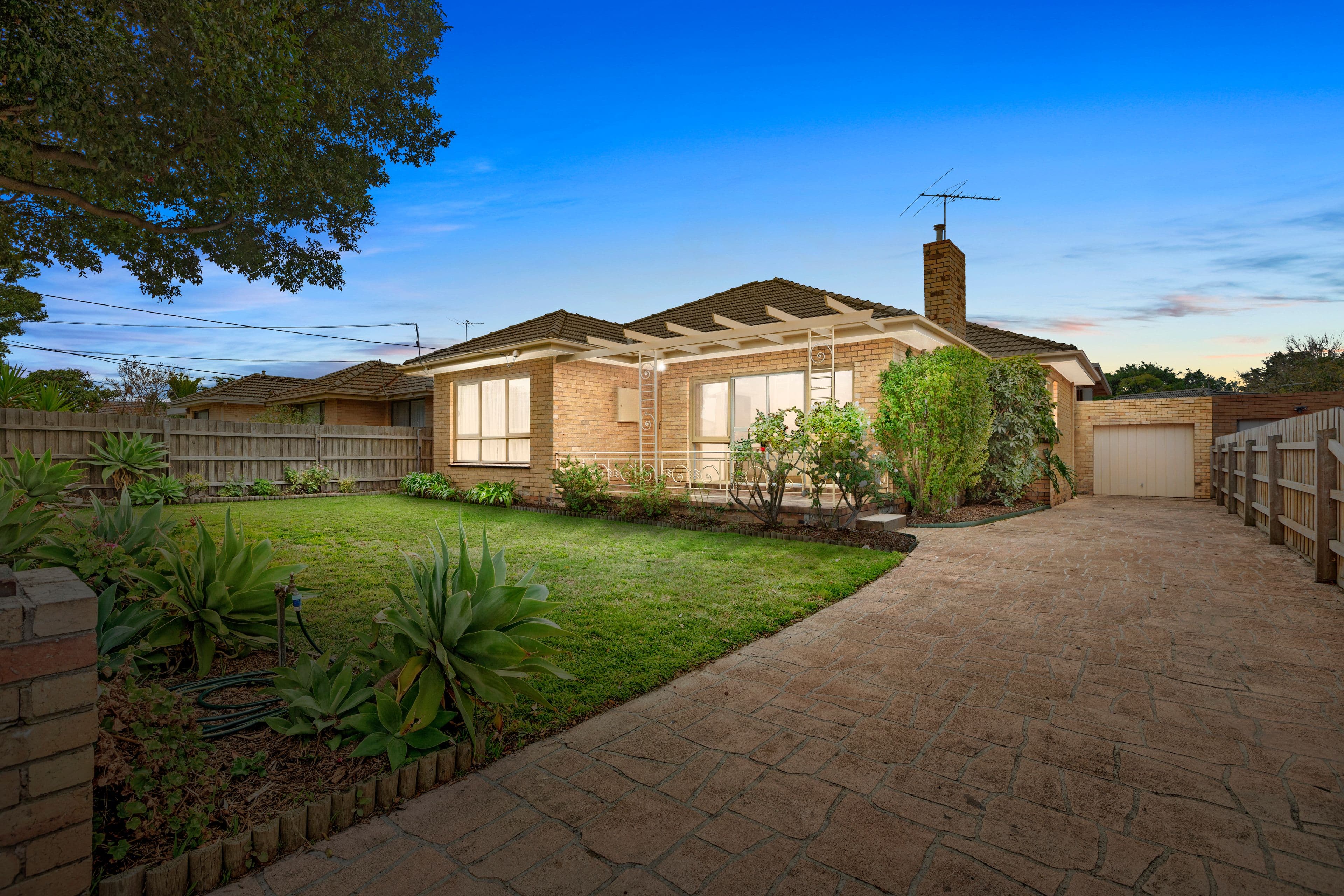9 Newry Street, Cheltenham VIC 3192, Cheltenham - Thumbnail 4