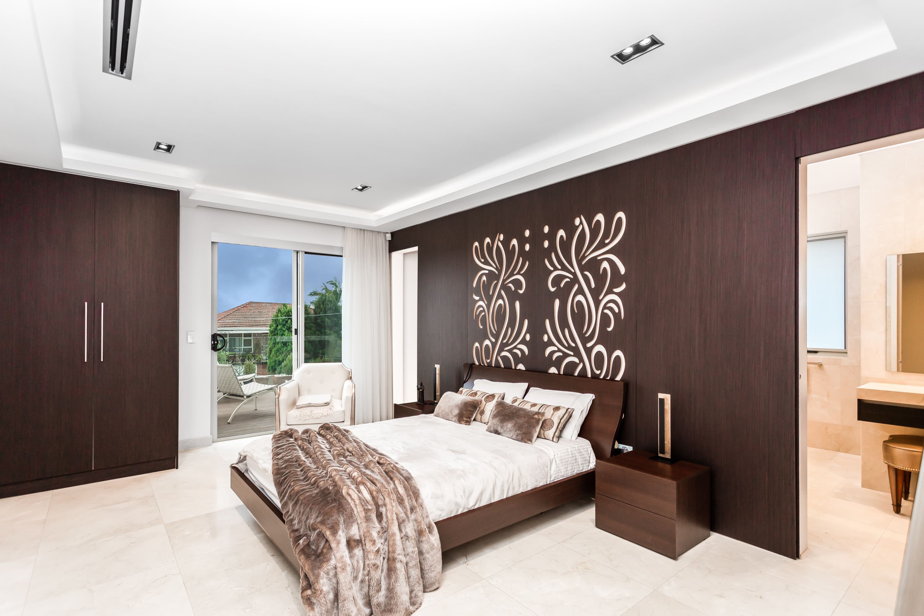 8 Kareela Crescent, Greenacre - Thumbnail 6
