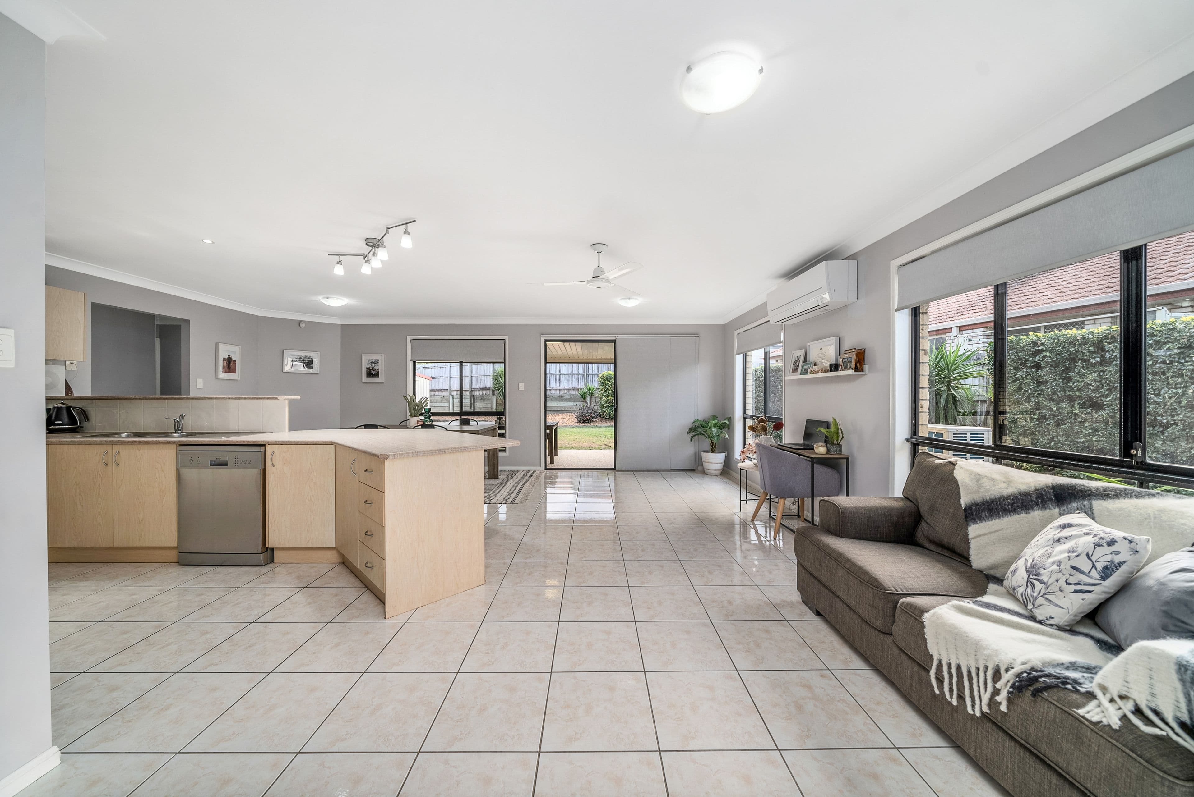 9 Penda Street, Morayfield QLD 4506, Morayfield - Thumbnail 4
