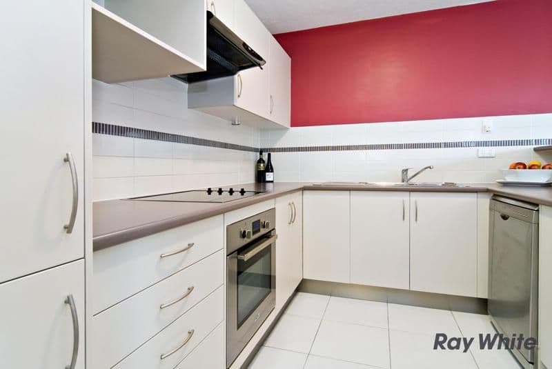 61 Erneton Street, NEWMARKET QLD 4051, Newmarket - Thumbnail 3