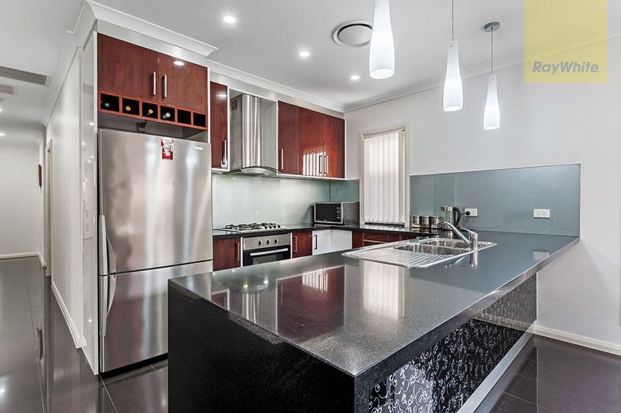 89 Gateshead Street, Craigieburn VIC 3064, Craigieburn - Thumbnail 2