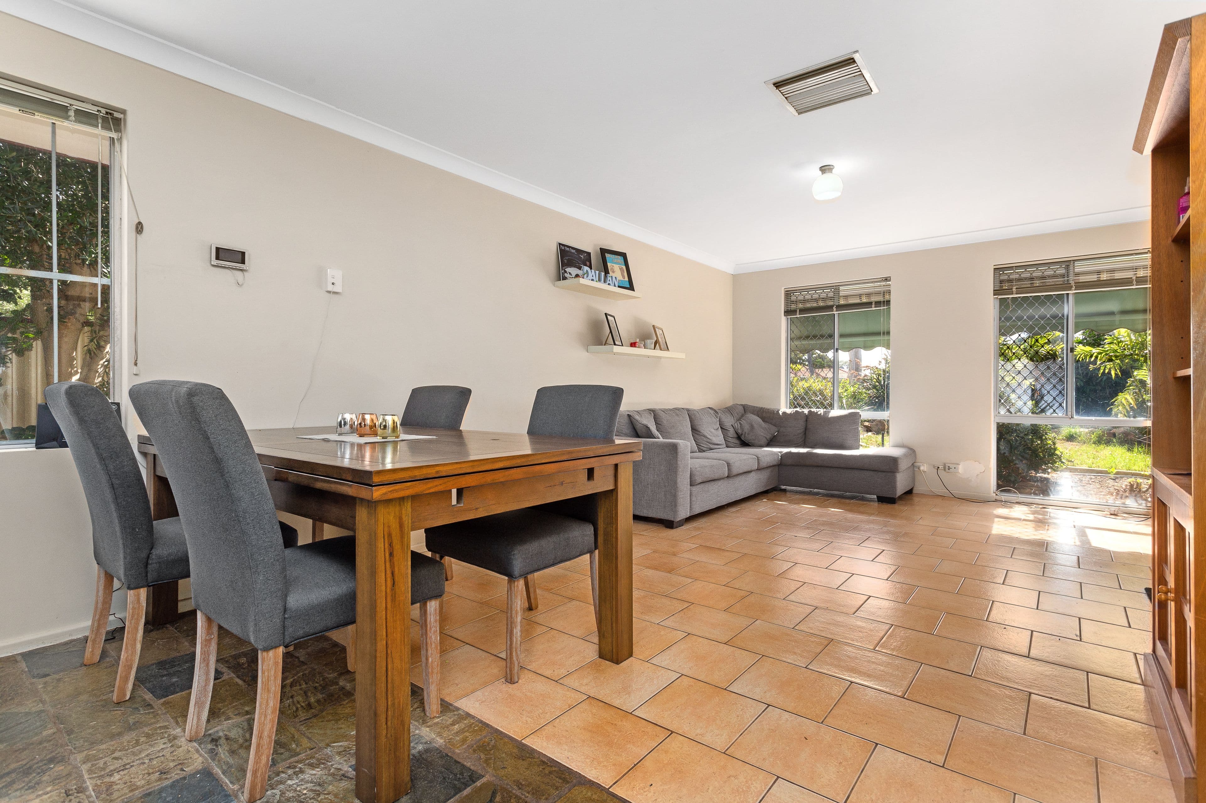 49 Colne Way, Girrawheen WA 6064, Girrawheen - Thumbnail 6