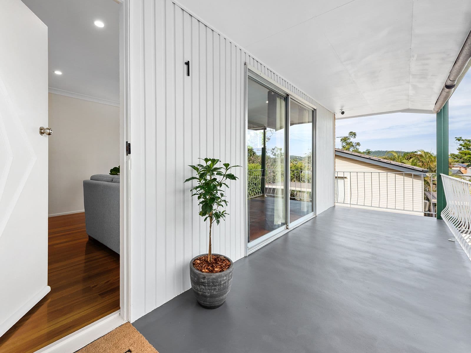1 Ferny Way, Ferny Hills QLD 4055, Ferny Hills - Thumbnail 2