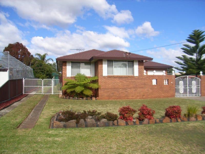 38 Brown Street, SMITHFIELD NSW 2164, Smithfield - Image 1