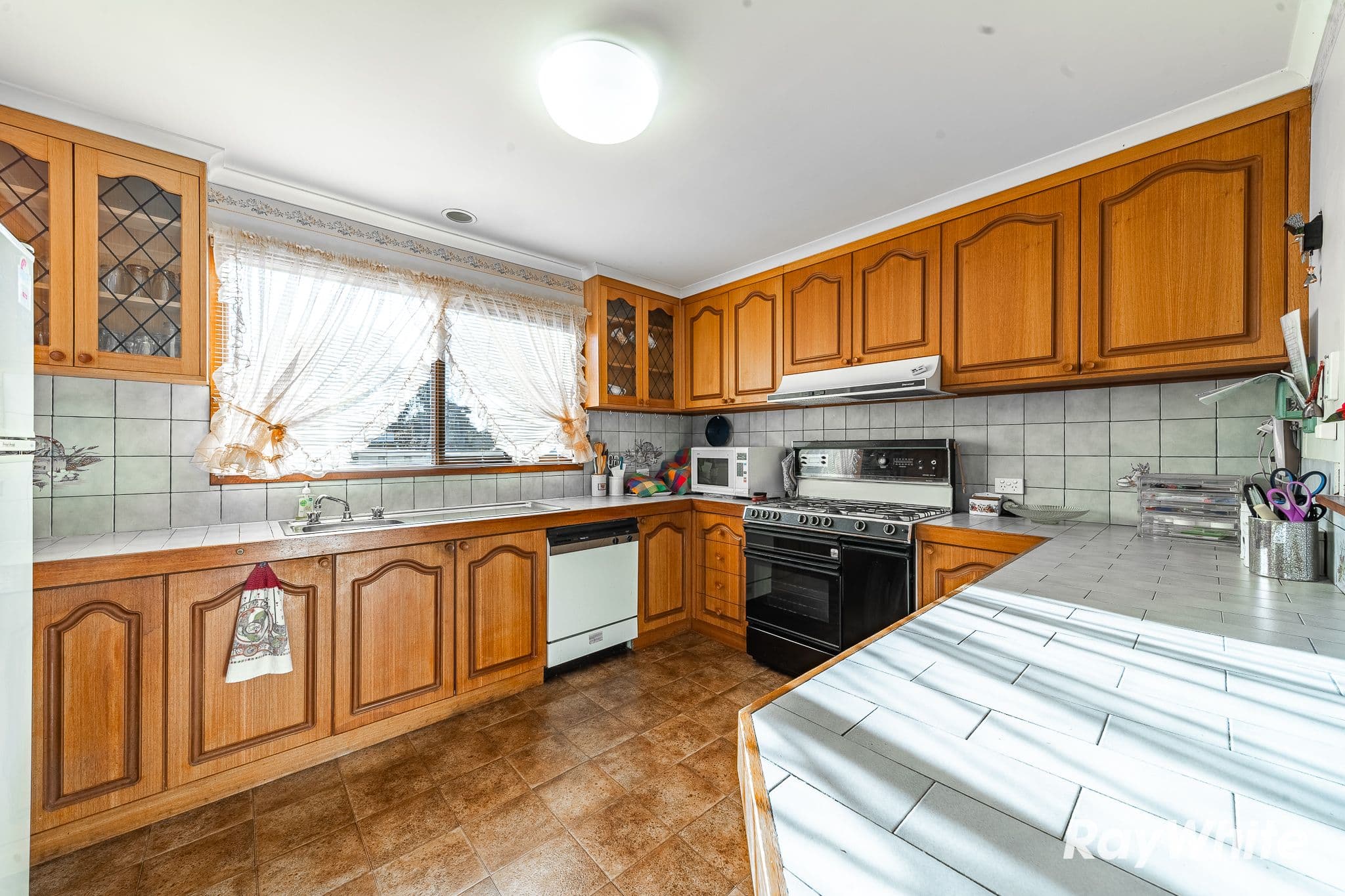10 Bosquet Street, White Hills VIC 3550, White Hills - Thumbnail 8
