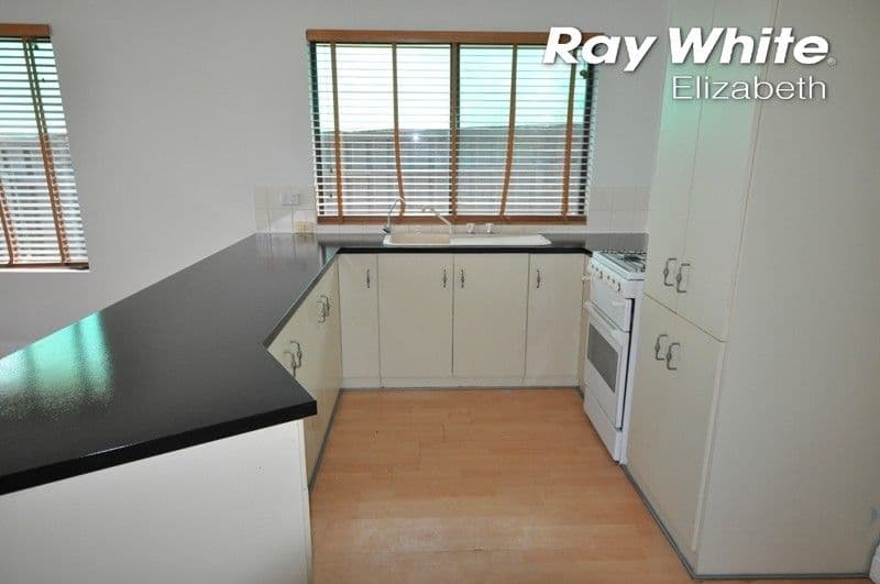 16 Chesterfield Walk, Hillbank SA 5112, Hillbank - Thumbnail 2