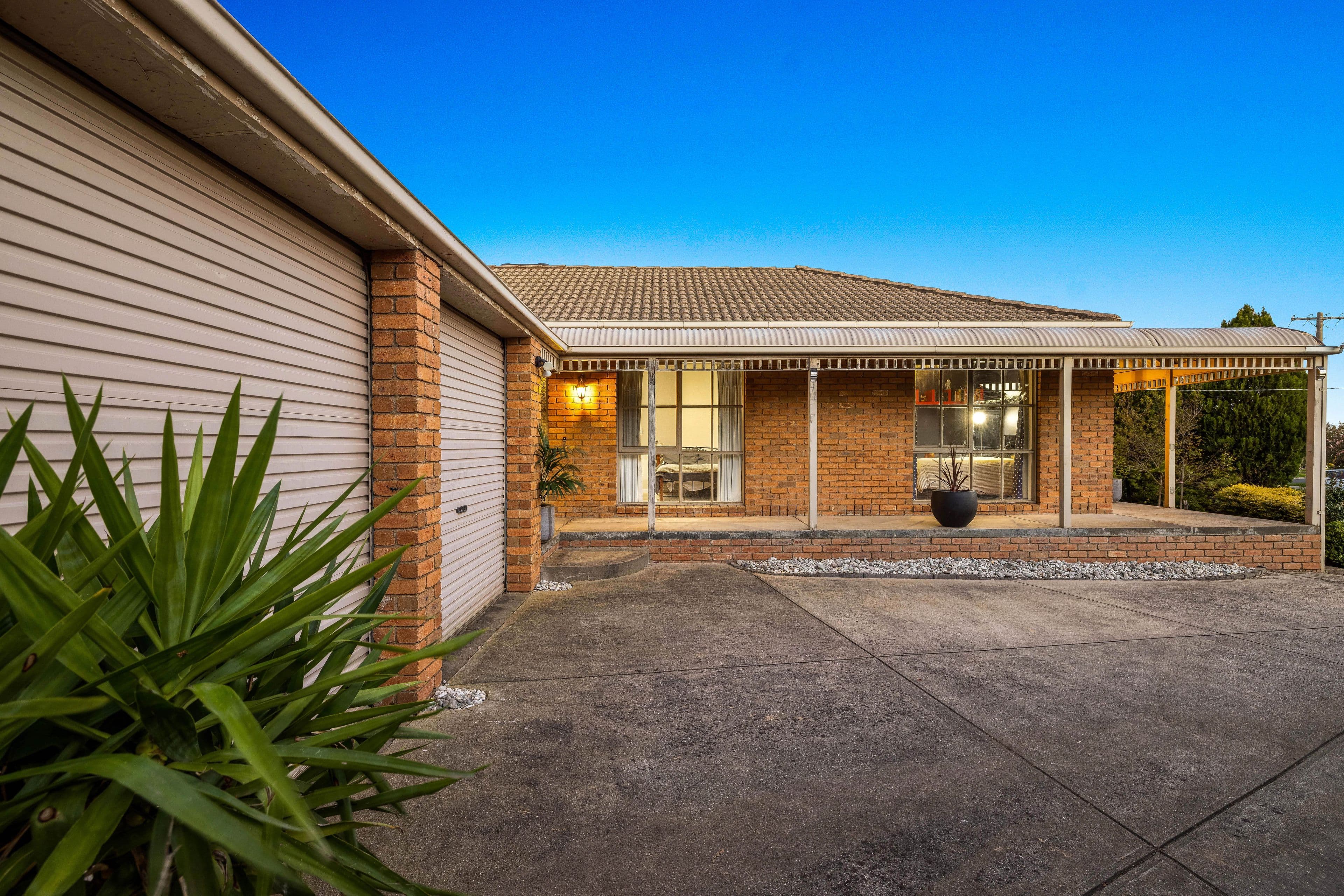 4 Leeds Court, Greenvale VIC 3059, Greenvale - Thumbnail 3