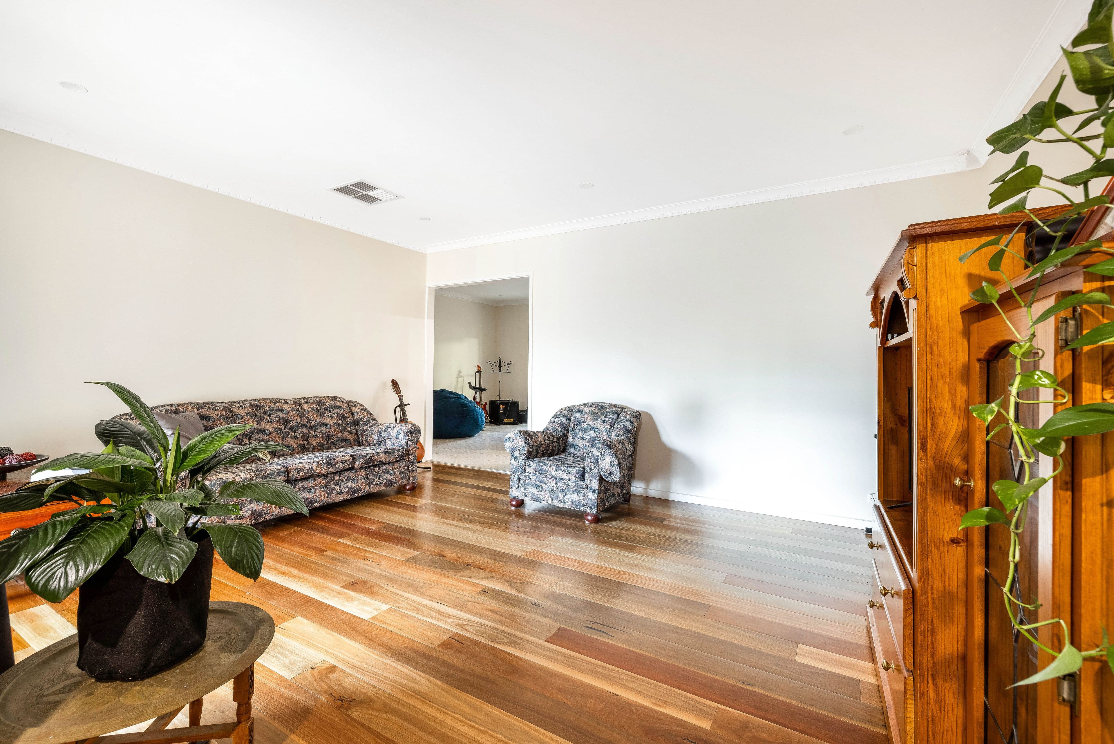 4 Leeds Court, Greenvale VIC 3059, Greenvale - Thumbnail 5